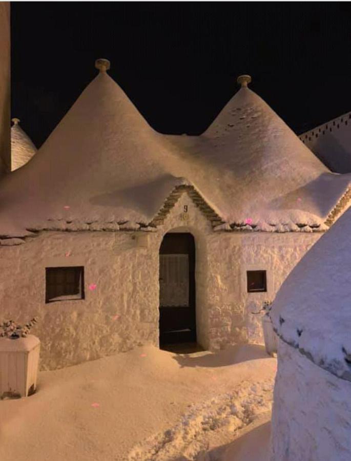 Bed and Breakfast Buona Notte Nel Trulletto Альберобелло Екстер'єр фото